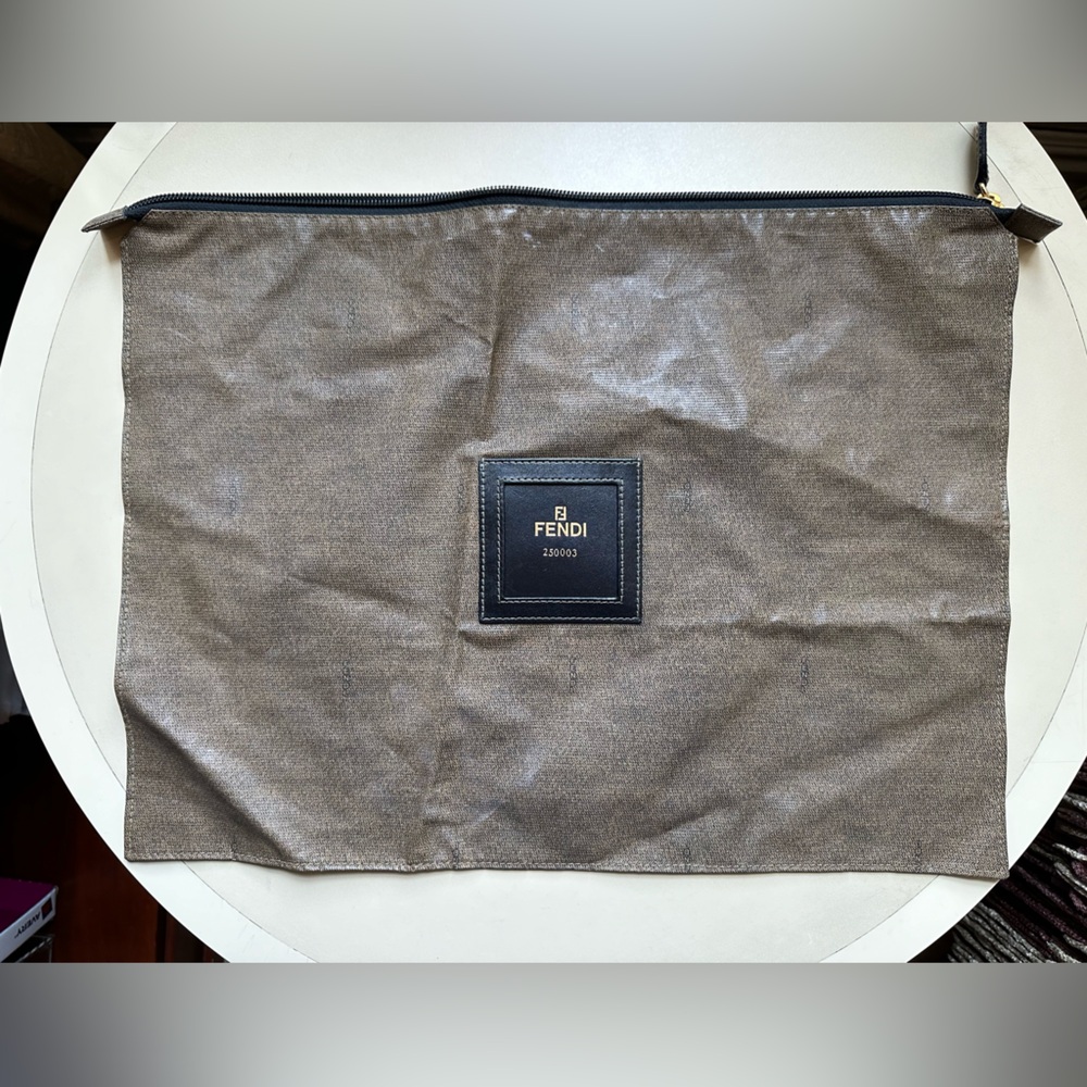 Vintage Fendi Zippered Storage-Travel Bag Made In Italy PVC